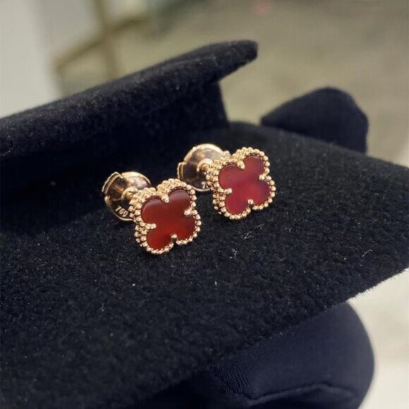 Van Cleef & Arpels Classic Red Earrings - Picture 1 of 5